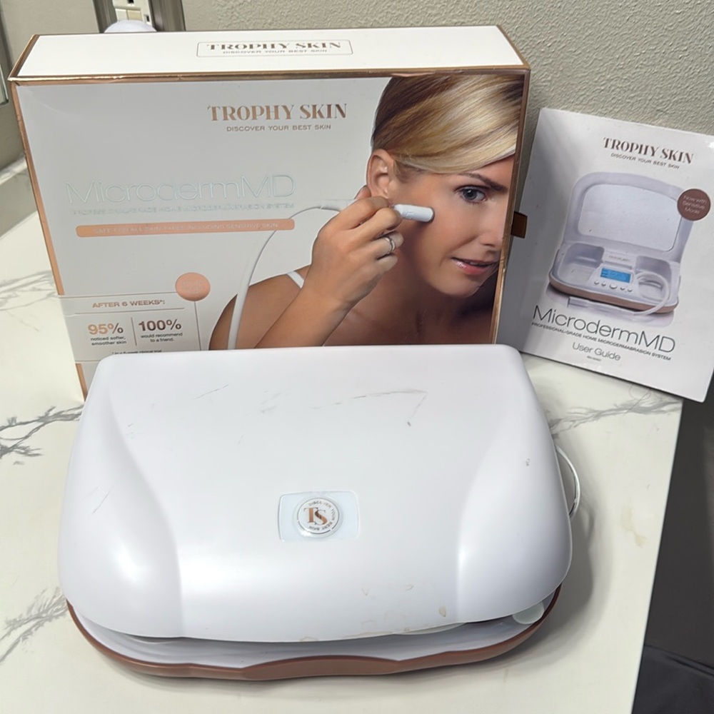 Trophy Skin MicrodermMD - At Home Microdermabrasion Kit NWT